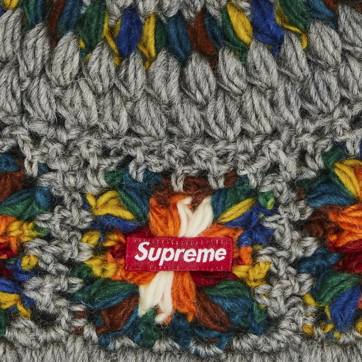 SUPREME CROCHET BEANIE